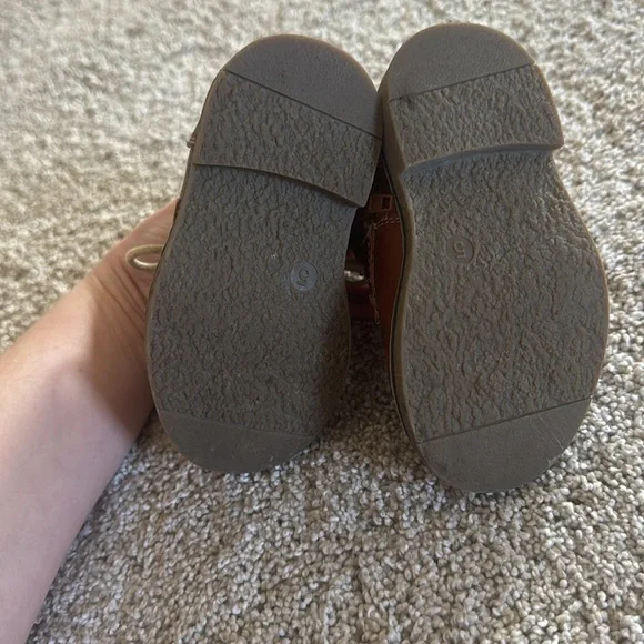 Steve Madden | Boy's Tchuka Chukka Boot - Picture 4 of 5